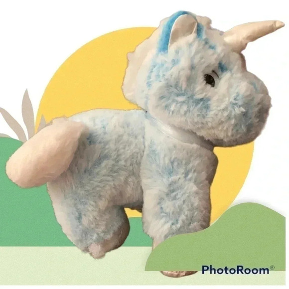 Stuffed Unicorn 🦄 That’s blue and white for a girl - Picture 5 of 8